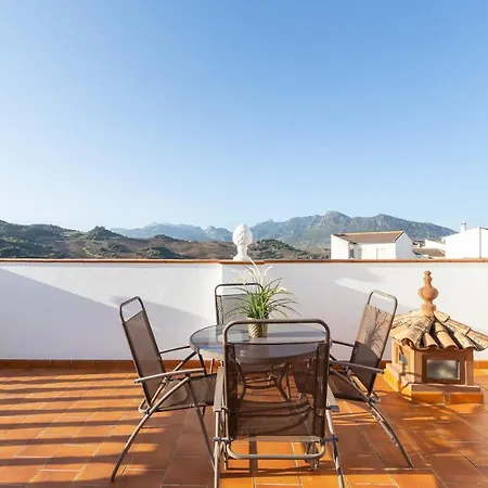 Casa De Teones Con Piscina Privada