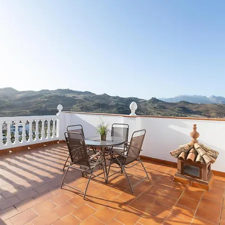Casa De Teones Con Piscina Privada