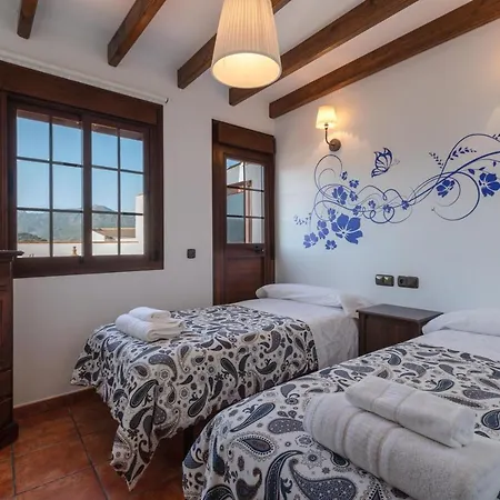度假居 Casa De Teones Con Piscina Privada *