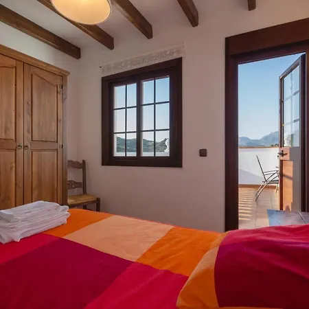 Casa De Teones Con Piscina Privada 度假居 *